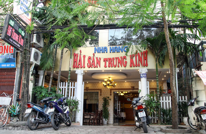 Set Liên Hoan Cho 6N Tại Nhà Hàng Hồ Trung Kính – Tặng Kèm Rượu.