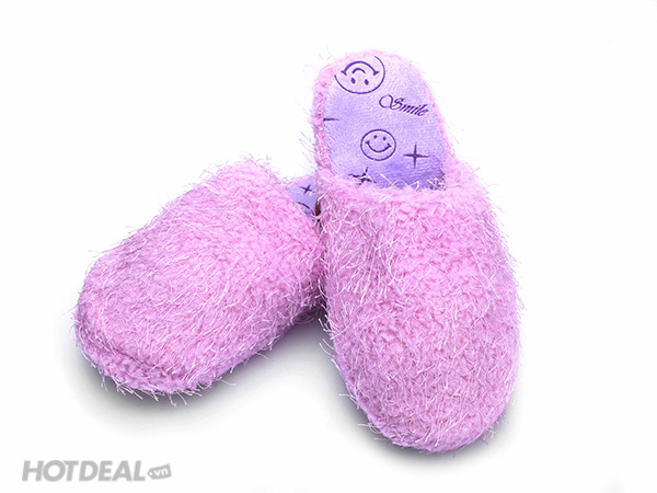 D&eacute;p L&ocirc;ng Đi Trong Nh&agrave; Xinh Xắn