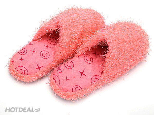 D&eacute;p L&ocirc;ng Đi Trong Nh&agrave; Xinh Xắn