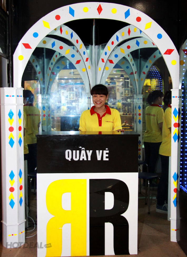 2 Vé Vào Cửa Mê Cung Mirror Maze Tại Vincom Times City