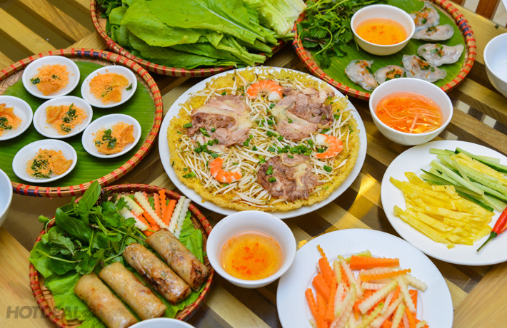 Set Huế Đầy Đặn Cho 04 Người Tại Nhà Hàng Nam An Quán Hà Nội