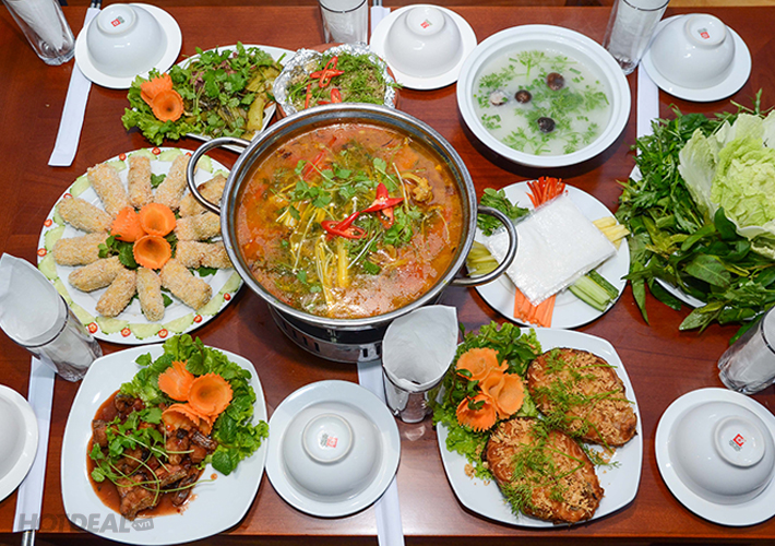//hd1.hotdeal.vn/images/uploads/2016/01/28/231323/231323-tung-bung-lien-hoan-cuoi-nam-voi-set-ca-lang-7-mon-dac-biet-tai-bang-lang-quan-body-11.jpg