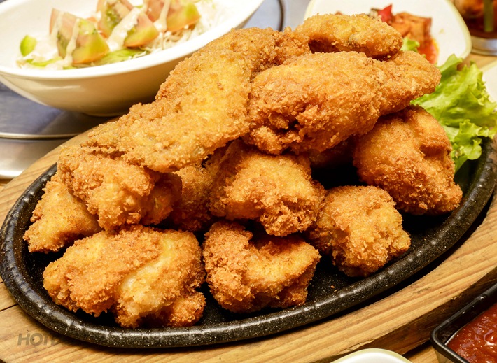 Combo - 1 Con “Gà Rán Đậu Hũ” Hoặc “Sốt Gia Vị Đậu Hũ” + 2 Lon Coca ...